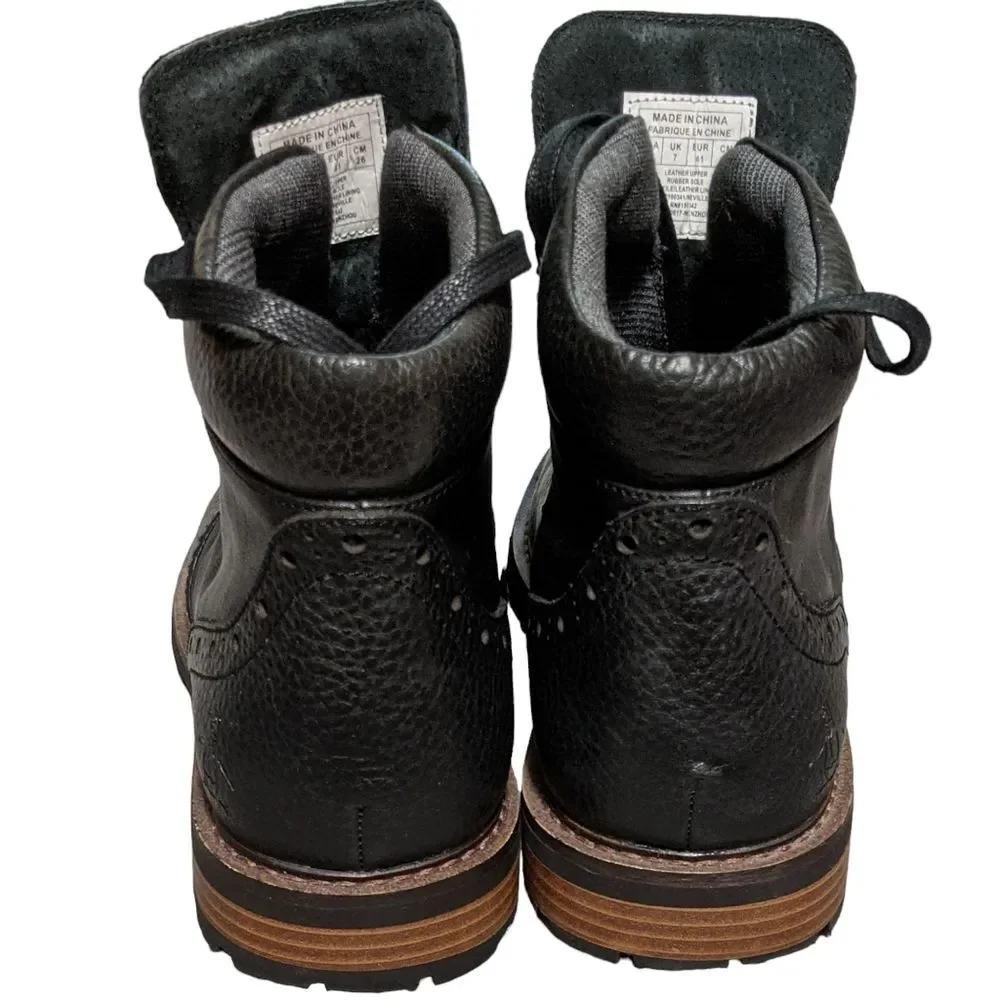 Penguin black leather lace up chukka round toe ankle boots logo men's size 8